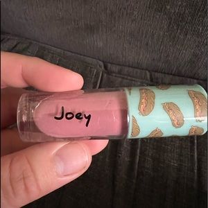 🦖 5/$35 New Revolution x Friends Joey lip gloss